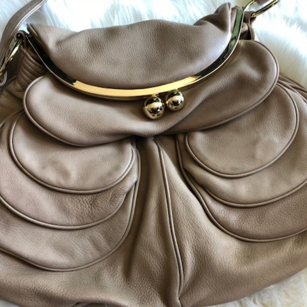 Bulga Garcon Taupe Leather Kisslock Shoulder Bag